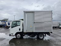 いすゞエルフアルミバン小型（2t・3t）[写真06]