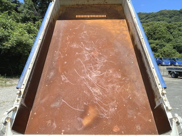 日野デュトロダンプ小型（2t・3t）[写真13]