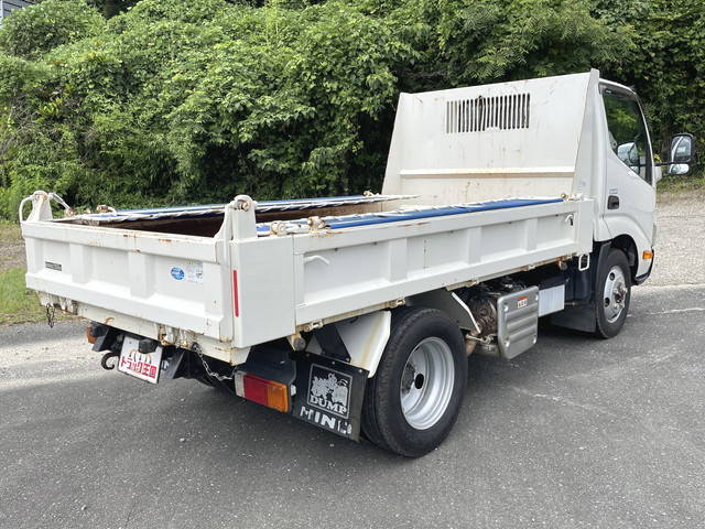 日野デュトロダンプ小型（2t・3t）[写真02]