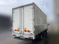 三菱ふそうキャンターアルミウイング小型（2t・3t）[写真02]