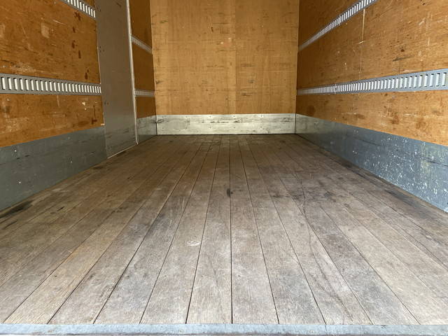 日野デュトロアルミバン小型（2t・3t）[写真13]