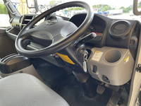 日野デュトロアルミバン小型（2t・3t）[写真32]