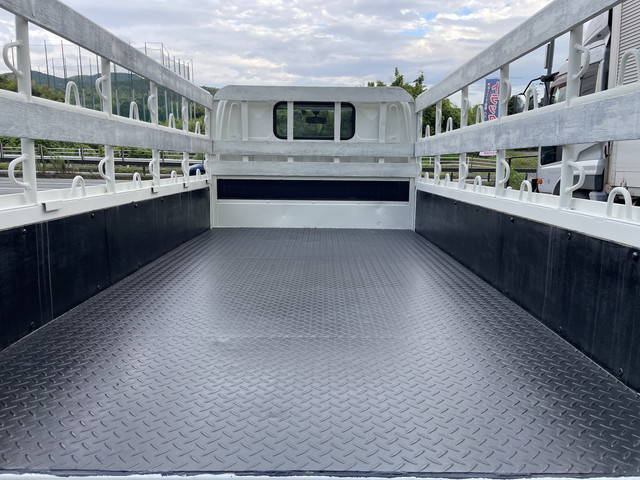 日野デュトロ平ボディ小型（2t・3t）[写真11]