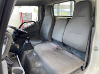 日野デュトロ平ボディ小型（2t・3t）[写真30]