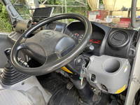 日野デュトロ平ボディ小型（2t・3t）[写真31]