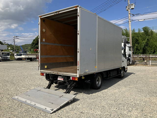 日野デュトロアルミバン小型（2t・3t）[写真13]