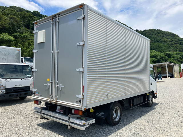 日野デュトロアルミバン小型（2t・3t）[写真02]
