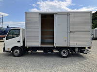 日野デュトロアルミバン小型（2t・3t）[写真07]