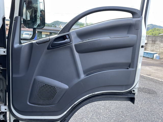 いすゞエルフクレーン4段小型（2t・3t）[写真30]