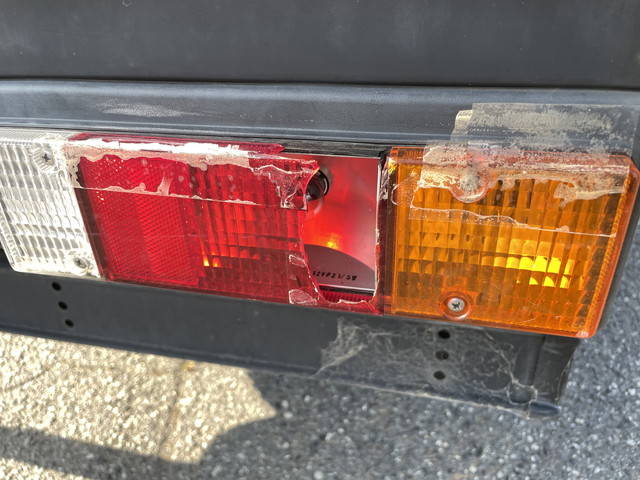 三菱ふそうキャンター平ボディ小型（2t・3t）[写真10]