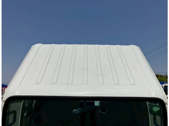 いすゞエルフ平ボディ小型（2t・3t）[写真15]