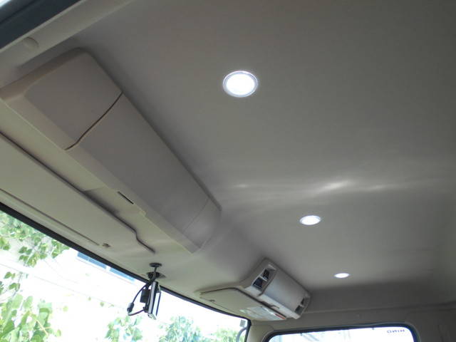 日野レンジャー冷凍車（冷蔵車）中型（4t）[写真39]