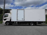 日野レンジャー冷凍車（冷蔵車）中型（4t）[写真07]