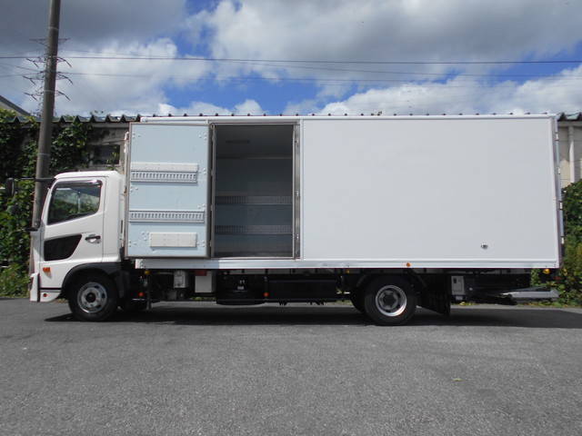 日野レンジャー冷凍車（冷蔵車）中型（4t）[写真07]