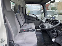 マツダタイタン平ボディ小型（2t・3t）[写真13]