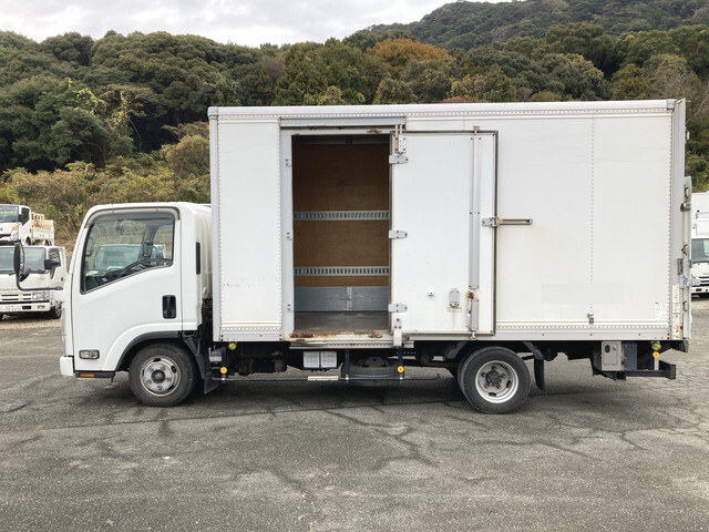 いすゞエルフパネルバン小型（2t・3t）[写真10]