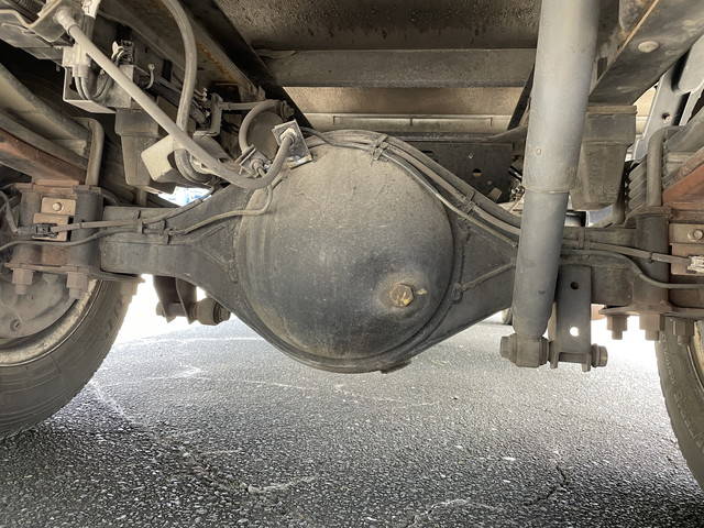 いすゞエルフパネルバン小型（2t・3t）[写真24]