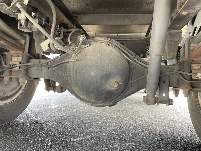 いすゞエルフパネルバン小型（2t・3t）[写真25]