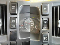 いすゞエルフパネルバン小型（2t・3t）[写真38]