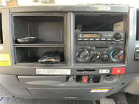 いすゞエルフパネルバン小型（2t・3t）[写真40]