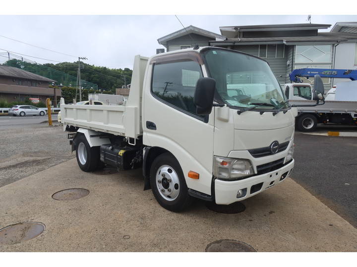 日野デュトロローダーダンプ小型（2t・3t）[写真03]