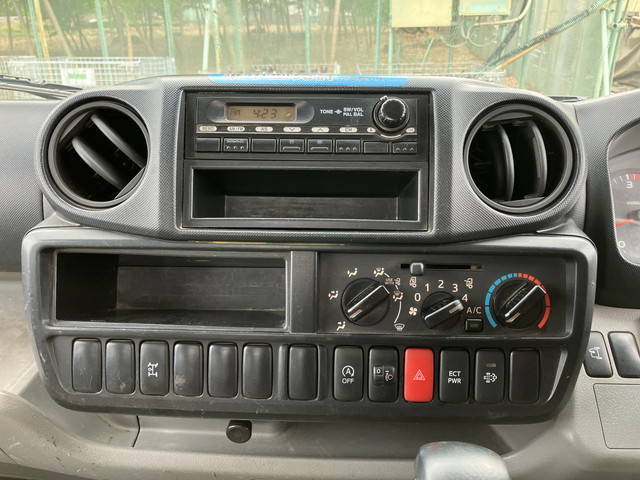 日野デュトロダンプ小型（2t・3t）[写真38]