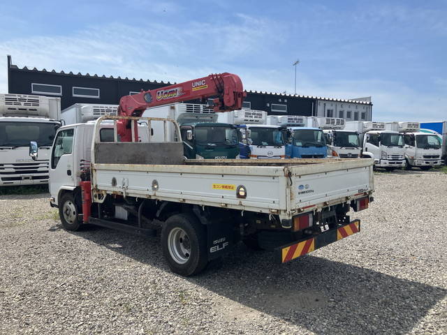 いすゞエルフクレーン4段小型（2t・3t）[写真04]