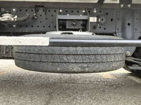 いすゞエルフアルミバン小型（2t・3t）[写真22]