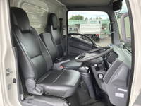 いすゞエルフアルミバン小型（2t・3t）[写真34]