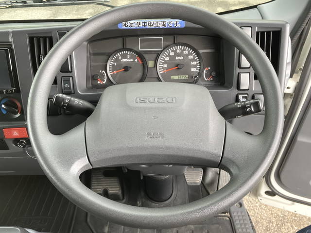 いすゞエルフアルミバン小型（2t・3t）[写真35]