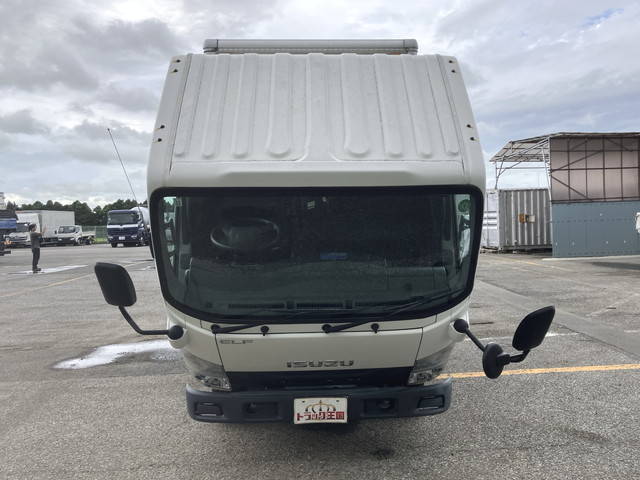 いすゞエルフアルミバン小型（2t・3t）[写真09]