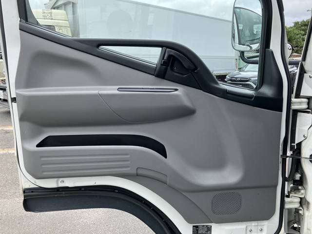 三菱ふそうキャンターセーフティローダー小型（2t・3t）[写真26]