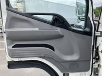 三菱ふそうキャンターセーフティローダー小型（2t・3t）[写真27]