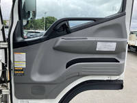 三菱ふそうキャンターセーフティローダー小型（2t・3t）[写真28]