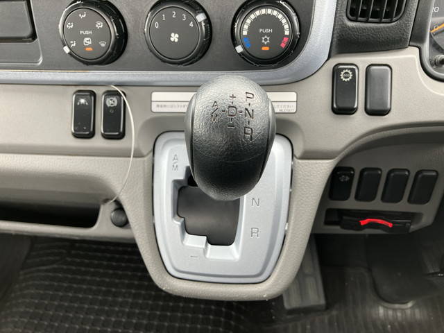 三菱ふそうキャンターセーフティローダー小型（2t・3t）[写真35]