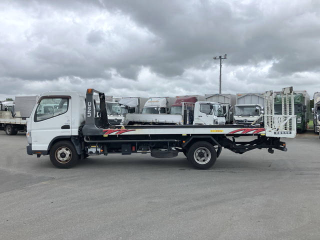 三菱ふそうキャンターセーフティローダー小型（2t・3t）[写真05]