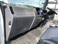 いすゞエルフアルミバン小型（2t・3t）[写真32]