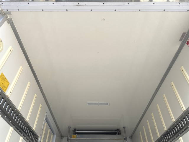 日野デュトロ冷凍車（冷蔵車）小型（2t・3t）[写真14]