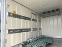 日野デュトロ冷凍車（冷蔵車）小型（2t・3t）[写真16]