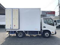 日野デュトロ冷凍車（冷蔵車）小型（2t・3t）[写真09]