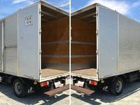 日野デュトロアルミバン小型（2t・3t）[写真13]