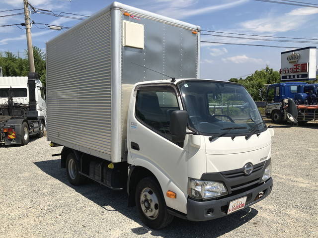 日野デュトロアルミバン小型（2t・3t）[写真03]