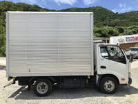 日野デュトロアルミバン小型（2t・3t）[写真08]