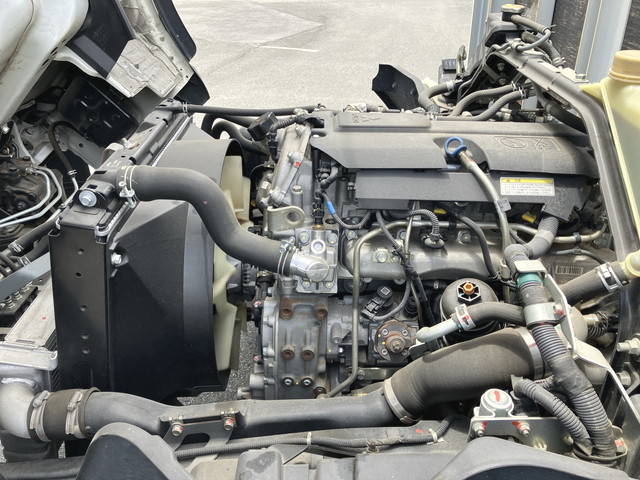 三菱ふそうキャンター平ボディ小型（2t・3t）[写真26]