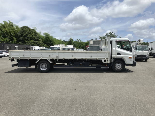 三菱ふそうキャンター平ボディ小型（2t・3t）[写真06]