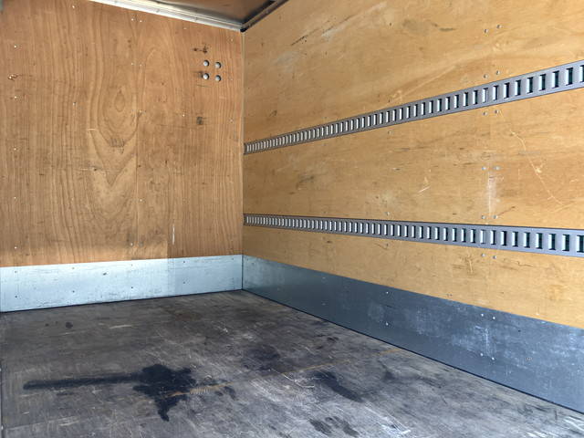 日野デュトロアルミバン小型（2t・3t）[写真13]