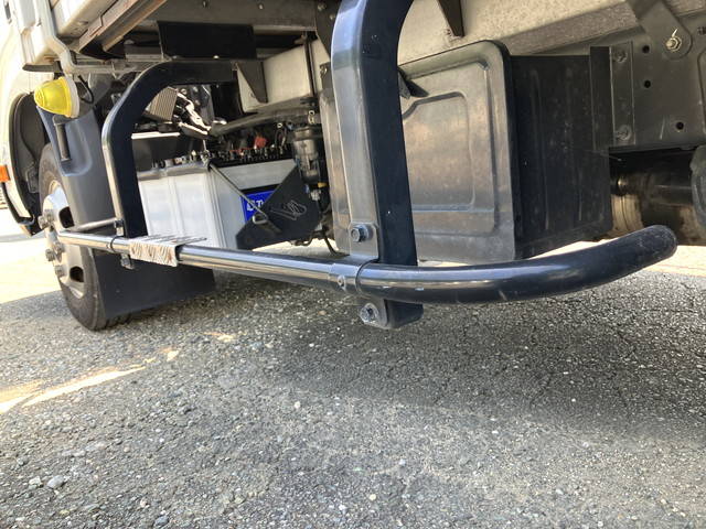 日野デュトロアルミバン小型（2t・3t）[写真18]