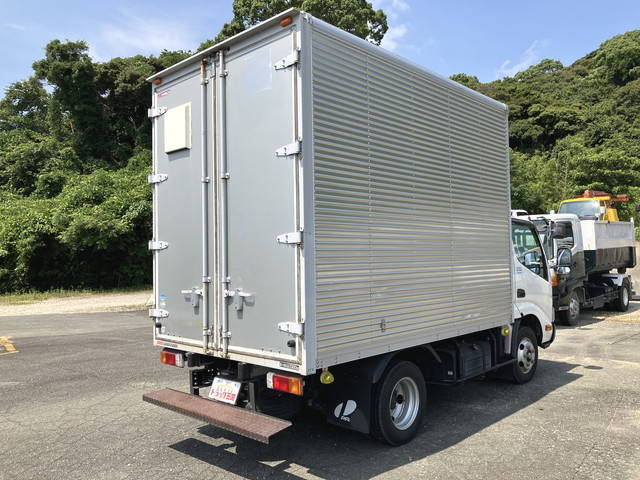 日野デュトロアルミバン小型（2t・3t）[写真02]