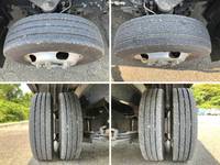 日野デュトロアルミバン小型（2t・3t）[写真21]