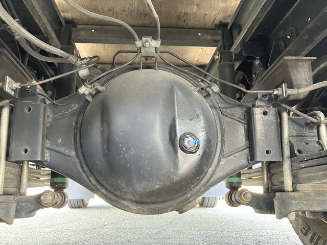 日野デュトロアルミバン小型（2t・3t）[写真24]